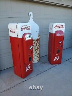 Vendo 44 coke machine