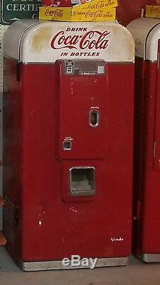 Vendo 80 Coke machine