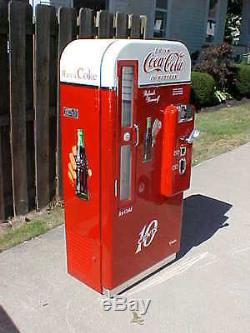 Vendo 81 B Coca Cola Coke Machine BEST IN USA! Professional Restoration 44 39 56