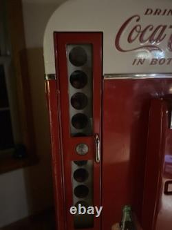 Vendo 81 Coca-Cola Machine 1950s Vintage