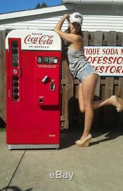 Vendo 81 D Coca Cola Coke Machine BEST IN THE USA! Professional Restoration 44
