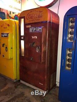 Vendo 81 D Coca Cola Coke machine Original WILL SHIP! Works perfect