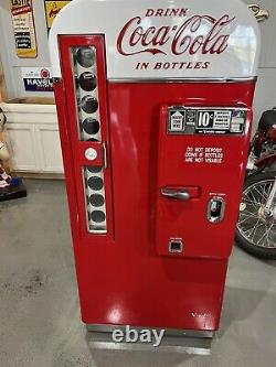 Vendo 81 D Coca Cola Machine
