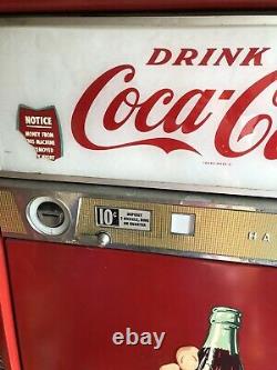 Vendo 92 Coca-Cola Vending Machine 1960's-1970's WORKING Cooling Coke Vintage