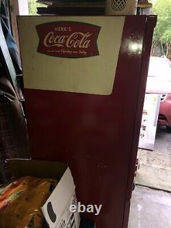 Vendo 92 Coca-Cola Vending Machine 1960's-1970's WORKING Cooling Coke Vintage