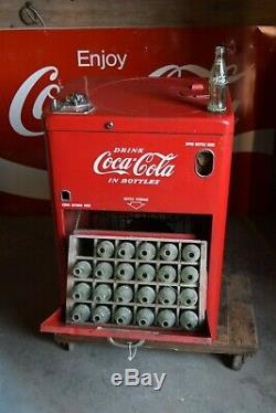Vendo A23 Coca Cola Vending Machine Original 1950s Small Bottle Top Loading