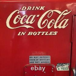 Vendo Coca Cola Bottle Vending Machine Model 110