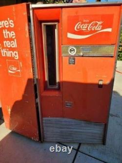 Vendo Coca-Cola Soda Vending Machine Red Collectible 25 Cent