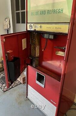 Vendo Coca-Cola Vending Machine Working And Cooling Coke Vintage