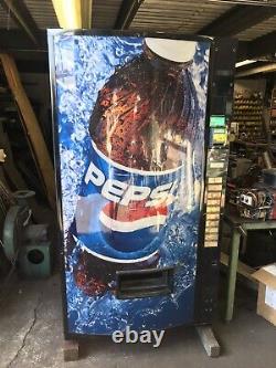 Vendo Pepsi Bubble Front Multi Price 10 Select Soda Vending Machine