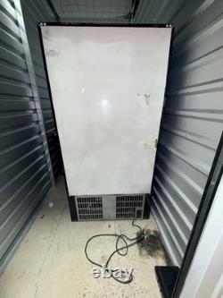 Vendo V407 Single Can Soda Vending Machine Pepsi