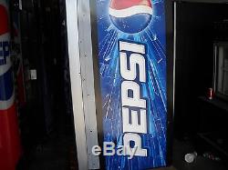 Vendo Vue 40 Glass Front Soda Vending Machine Pepsi/Coke Refurbished