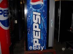 Vendo Vue 40 Glass Front Soda Vending Machine Pepsi/Coke Refurbished