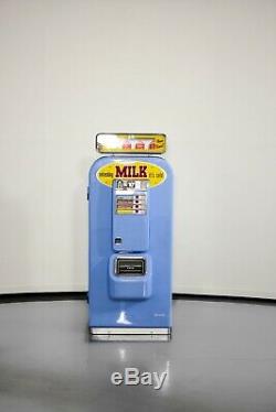 Veno Milk Vending Machine 1959 RARE COLLECTABLE EXCLUSIVE