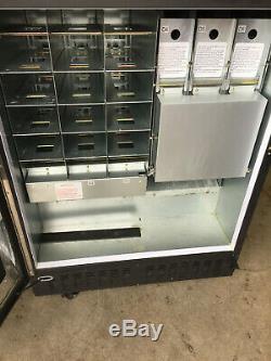 Very Nice 1800-vending Rs800 / Rs850 Combo Snack Soda Vending Machine