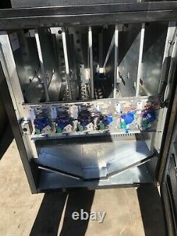 Very Nice Seaga Vc630s Refrigerated Credit Card Snack/soda Combo Vending Machine