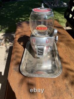 Vintage 1940s Atlas Bantam 5¢ Peanut Vending Machine Glass Globe Working