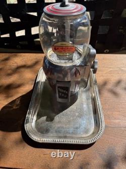 Vintage 1940s Atlas Bantam 5¢ Peanut Vending Machine Glass Globe Working