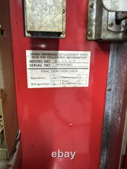 Vintage 1950's Coca Cola Coke Vendo Vending Machine Key Included