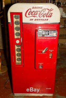 Vintage 1950's era Vendo Coca-Cola Coke Glass Bottle Vending Machine