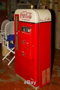 Vintage 1950's era Vendo Coca-Cola Coke Glass Bottle Vending Machine