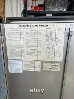 Vintage 1950s Executive Vendo Machine/ Glass Bottles/ Gets Very Cold