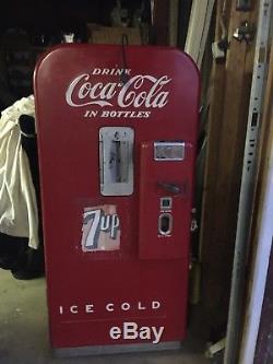 Vintage 1950s Vendo Coke Coca Cola Soda Vending Machine Model F39b5. It Works