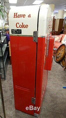 Vintage 1950s Vendo V-39 Ten Cent Coke Coca Cola Vending Machine Working
