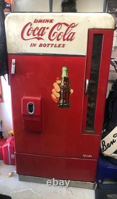 Vintage 1950s Vendo XE110L Coca-Cola 6-Case Vertical Coke Machine WORKS & COOLS