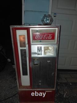 Vintage 1960's Cavalier Coca-Cola Machine Model Number CSS-64G
