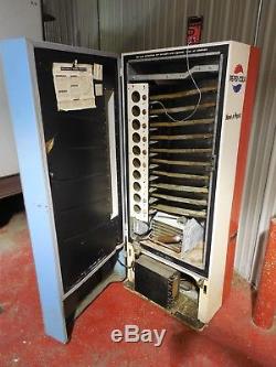 Vintage 1960's Vendorlator VF-90 Pepsi Machine, Cools Great, Free Vend