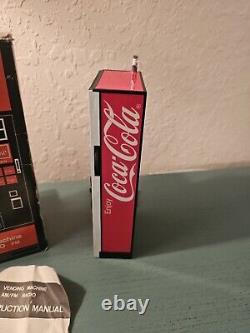 Vintage 1980's Coca Cola Vending Machine Radio, Unused, Original Box-Very Rare