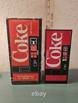 Vintage 1980's Coca Cola Vending Machine Radio, Unused, Original Box-Very Rare