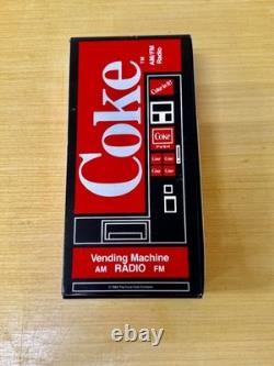 Vintage 1982 Coca-Cola Vending Machine Transistor AM/FM Radio Never Used