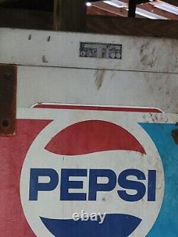 Vintage 60s Pepsi Machine-Excellent Interior & Exterior Condition