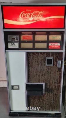 Vintage 70s/80s Coca-Cola Vending Machine