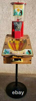 Vintage Bear Hunting Game trade stimulator interactive Gumball Machine & Stand