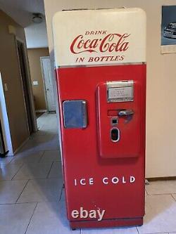 Vintage C51A coke machine for sale