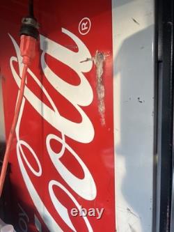 Vintage Cavalier CAV-871 Coca-Cola Vending Machine Fully Functional