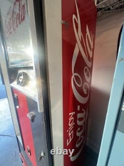 Vintage Cavalier CAV-871 Coca-Cola Vending Machine Fully Functional