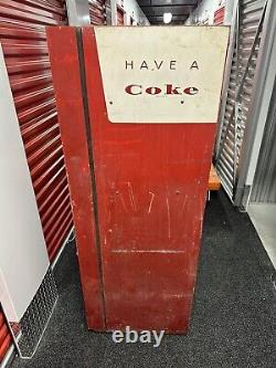 Vintage Cavalier Coke Bottle Machine Cavalier C-55D Coca-Cola Vending. Untested