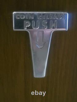 Vintage Cavalier Coke Machine 1960s 25 Cents Model No. Css-8-64 Fully Functional