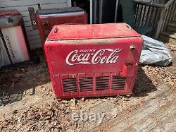 Vintage Coca-Cola 1930's Cooler Vending Machine (WORKS)