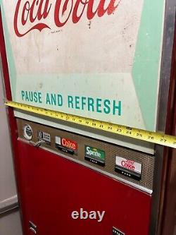 Vintage Coca Cola Coke Machine Vendo VSA 144B (working)