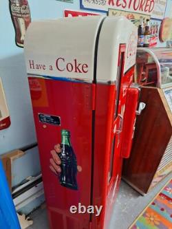 Vintage Coca Cola Coke Vending Machine Vendo 81 B PRO Restored With INTEGRITY