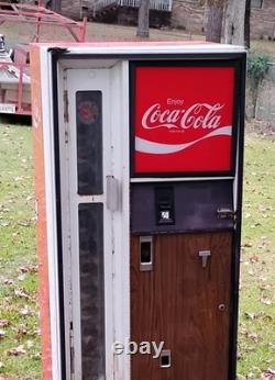 Vintage Coca-Cola Collectible Cap Catcher Vending Machine
