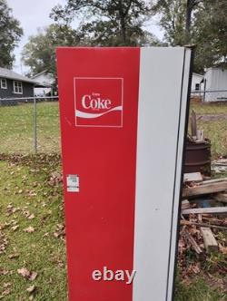 Vintage Coca-Cola Collectible Cap Catcher Vending Machine