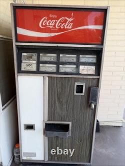 Vintage Coca-Cola Collectible Machine