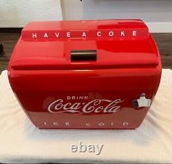 Vintage Coca Cola Cooler. Table Top 1940s Coca Cola Vending Machine Soda Cooler