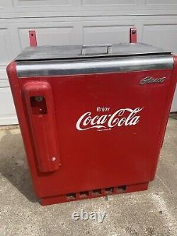 Vintage Coca-Cola Glasco Chest Cooler Coke Vending Machine Collect Commercial